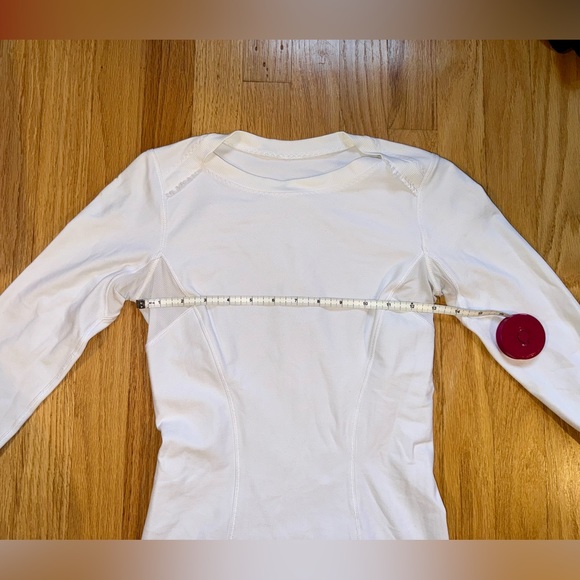 Lululemon Brushed Long Sleeve running top - new- size 2 - vintage and rare - Picture 6 of 6